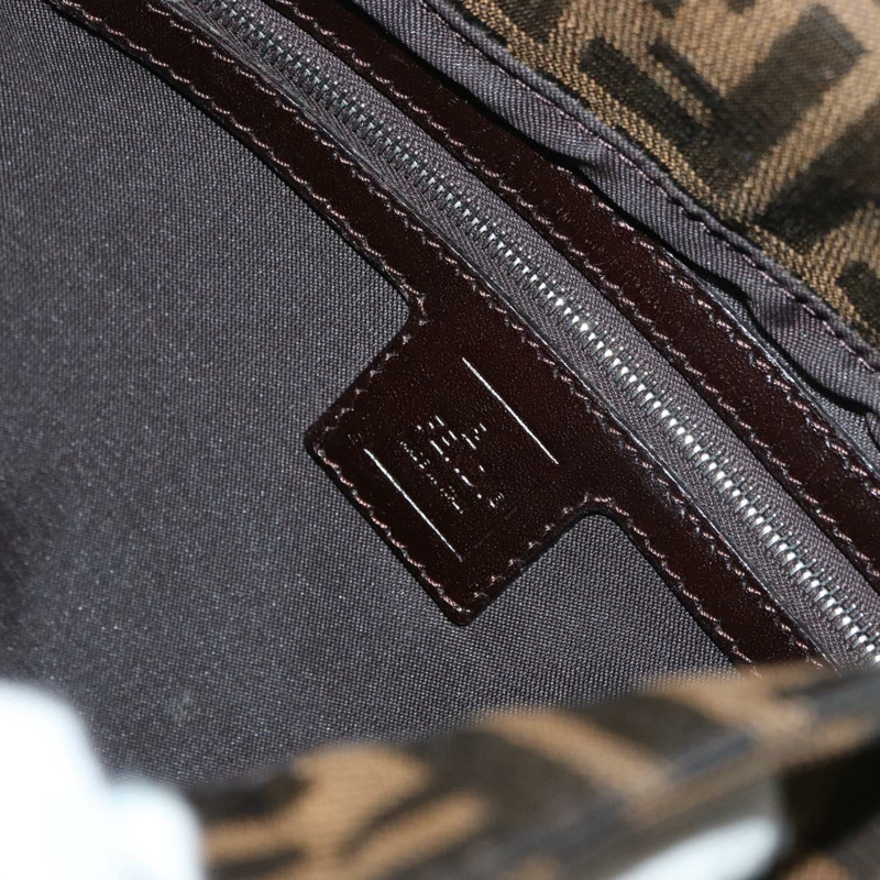 【日本直送】FENDI Zucca帆布Mamma Baguette單肩包 黑色棕色 正品 179388SAV-20