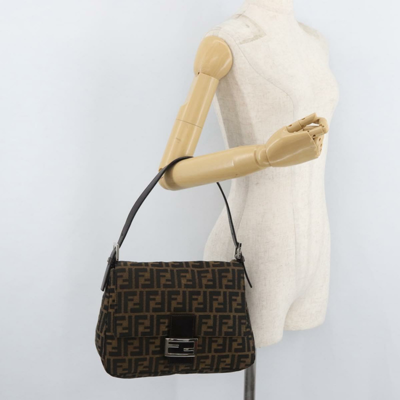 【日本直送】FENDI Zucca帆布Mamma Baguette單肩包 黑色棕色 正品 179388SAV-25