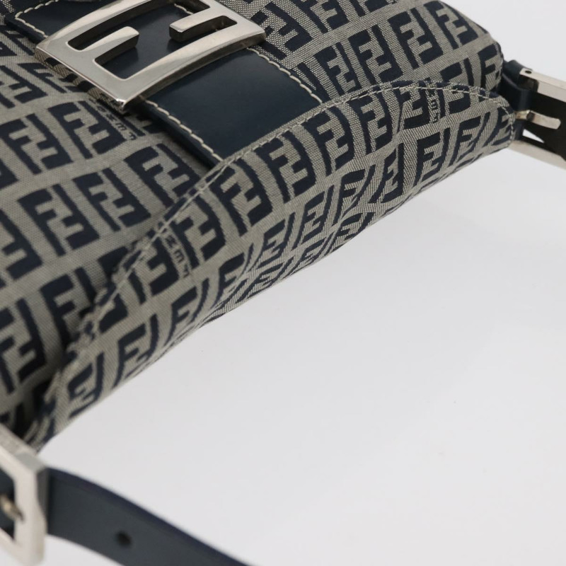 【日本直送】FENDI Zucchino帆布Mamma Baguette單肩包 海軍藍 銀色 正品 179028SAV-5