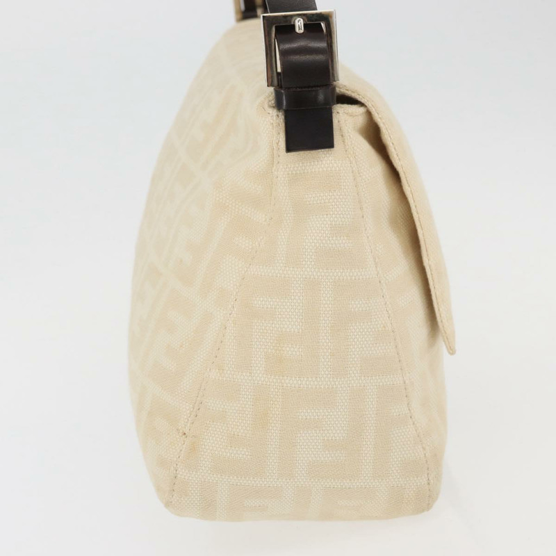 【日本直送】FENDI Zucca帆布Mamma Baguette單肩包 米色 銀色 正品 179443V-5