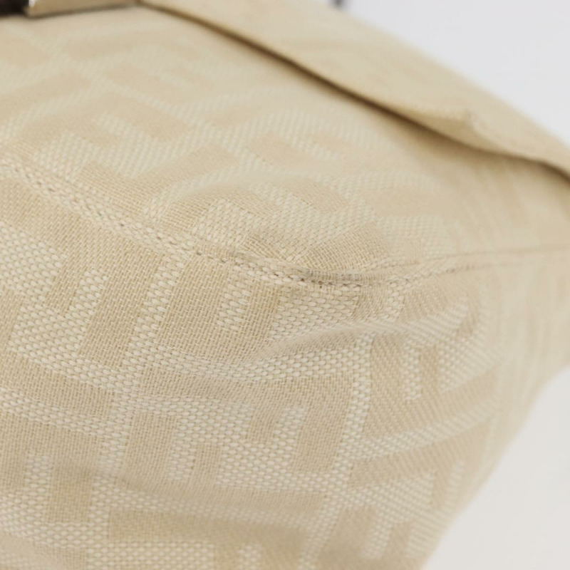 【日本直送】FENDI Zucca帆布Mamma Baguette單肩包 米色 銀色 正品 179443V-14
