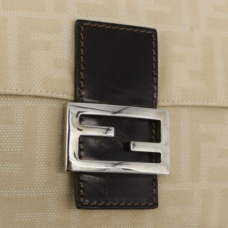 【日本直送】FENDI Zucca帆布Mamma Baguette單肩包 米色 銀色 正品 179443V-18