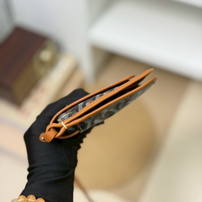 🏷Goyard 高雅德 ．Plumet 信封包-2