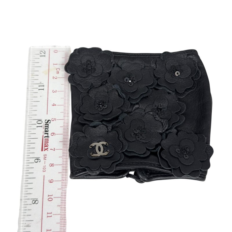 CHANEL CC 花花 亮片 手套-18