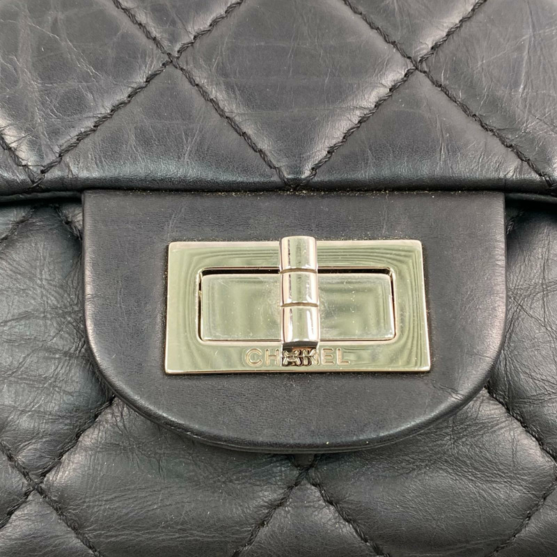 △ CHANEL 香奈兒 Black Aged Calfskin 2.55 Silver Tone Metal 30CM Double Flap Mobile Art Hong Kong 2008 Karl Lagerfield No.11 Chain Shoulder Bag 黑色舊化小牛皮2.55銀色金屬30CM No.11鎖鏈肩背包-267010078-12