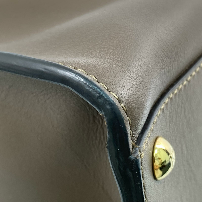 △ FENDI 芬迪 Brown Calfskin Peekaboo X-Lite Handbag 啡色小牛皮手挽袋 8BN304-267010359-8