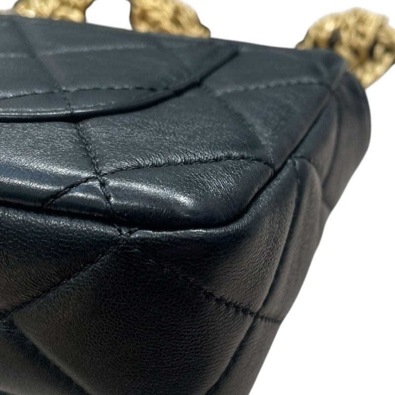 CHANEL 香奈兒 AS3113 琺瑯釦肩背包 小羊皮 黑色 金釦-9
