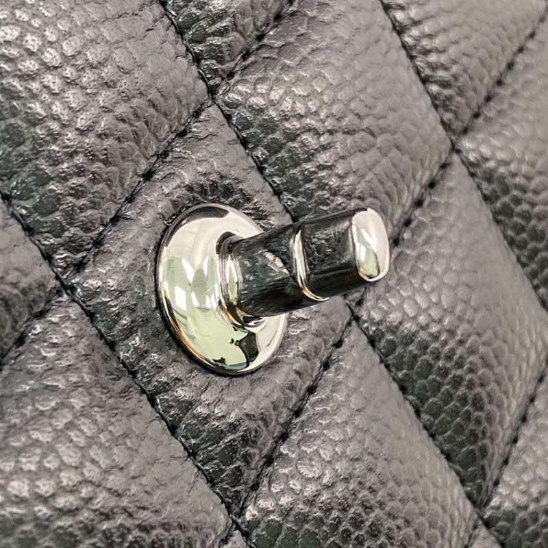 △ CHANEL 香奈兒 Black Caviar Skin 19CM Silver Tone Metal  Chain Wallet 黑色粒紋小牛皮19CM銀色金屬鏈條銀包 AP4241-267009809-16