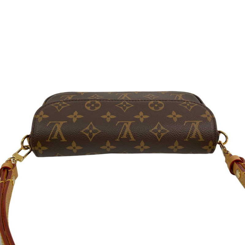 △ LOUIS VUITTON 路易·威登 Brown Coated Canvas Monogram Ivy Chain Wallet 啡色塗層帆布經典花紋鏈條銀包 M81911-267010671-10