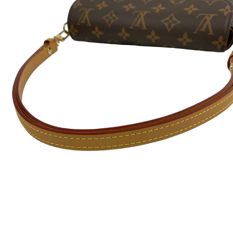 △ LOUIS VUITTON 路易·威登 Brown Coated Canvas Monogram Ivy Chain Wallet 啡色塗層帆布經典花紋鏈條銀包 M81911-267010671-11