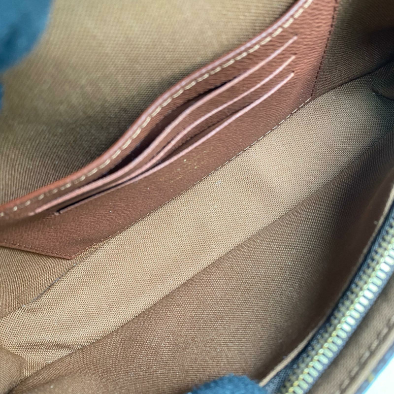 △ LOUIS VUITTON 路易·威登 Brown Coated Canvas Monogram Ivy Chain Wallet 啡色塗層帆布經典花紋鏈條銀包 M81911-267010671-14
