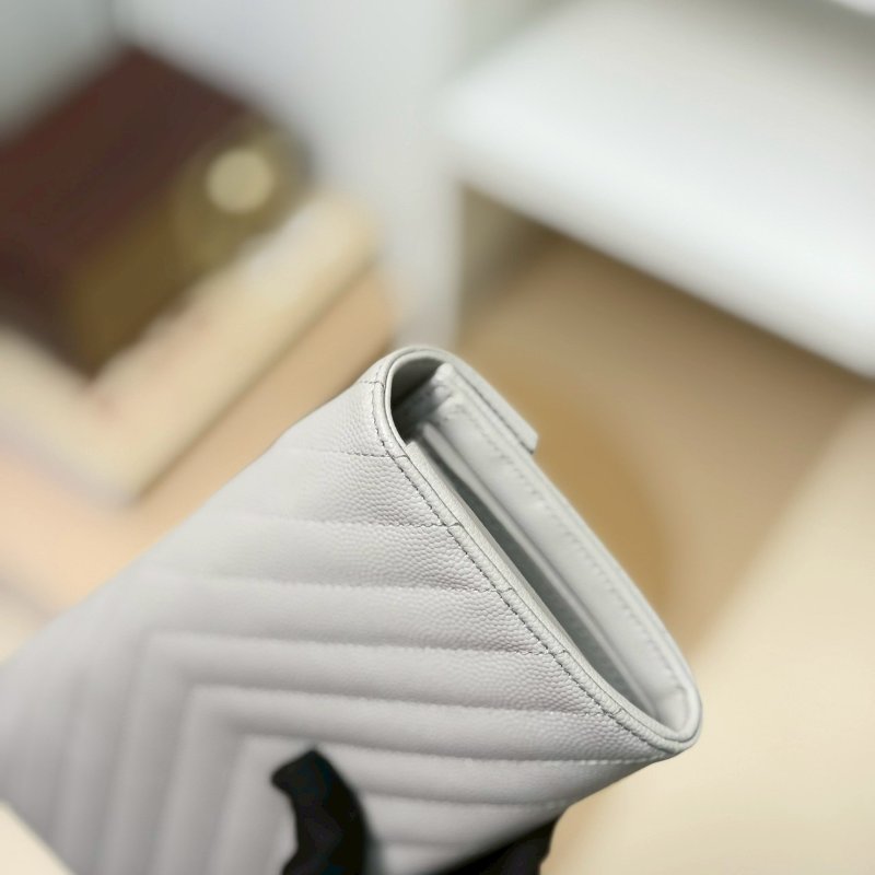 🏷YSL 聖羅蘭．Cassandre 魚子醬信封 woc-11