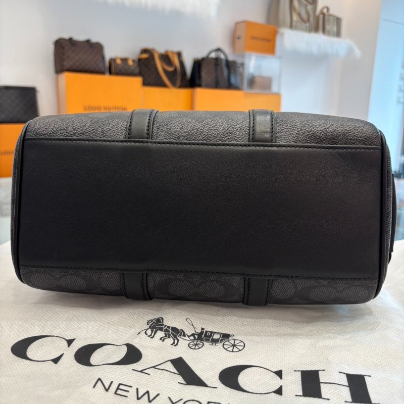 Coach經典老花VENTURER 27號斜背手提行李袋-4