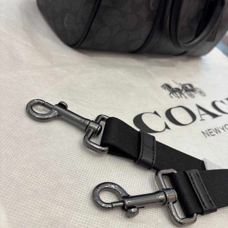 Coach經典老花VENTURER 27號斜背手提行李袋-8