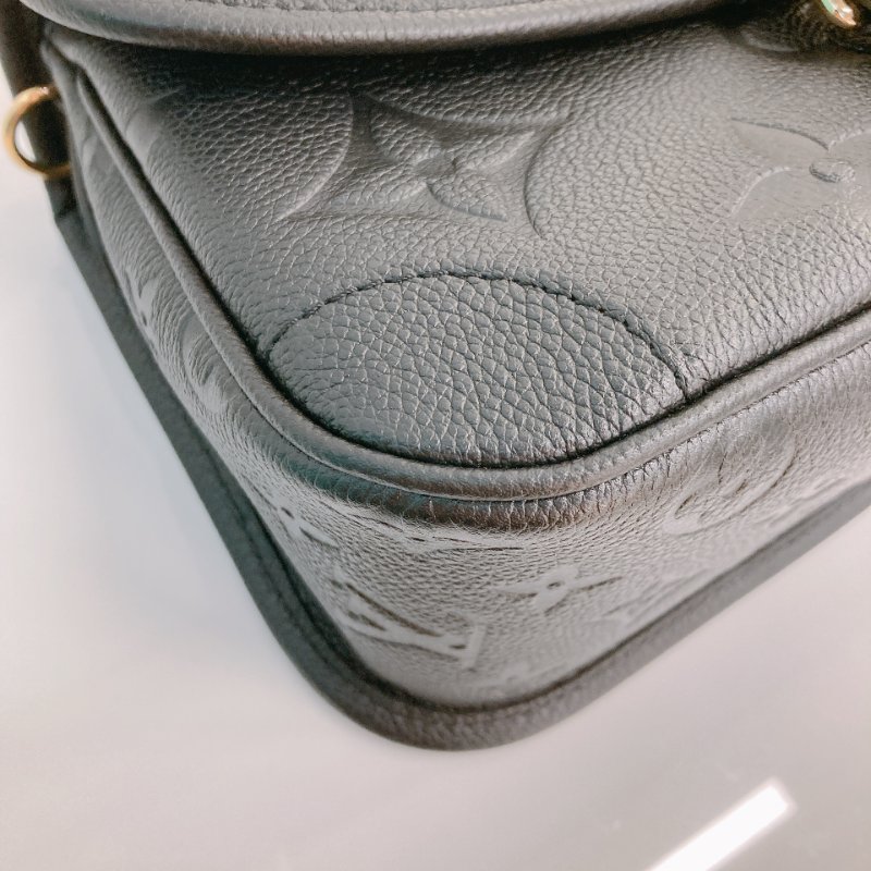 MS0726 Louis Vuitton 路易威登 戴安娜 牛皮 黑色 金扣 Diane Calfskin Black x GHW-5