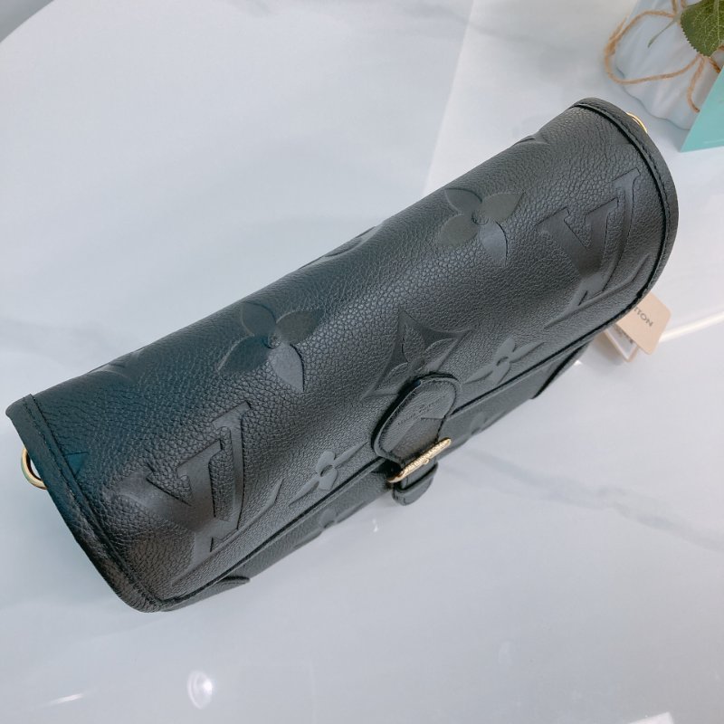 MS0726 Louis Vuitton 路易威登 戴安娜 牛皮 黑色 金扣 Diane Calfskin Black x GHW-9