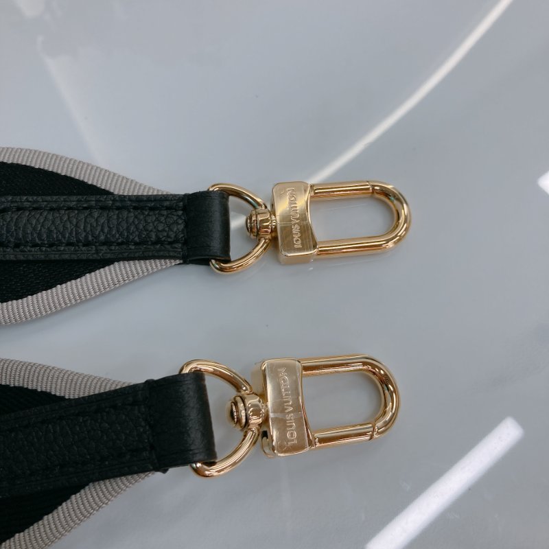 MS0726 Louis Vuitton 路易威登 戴安娜 牛皮 黑色 金扣 Diane Calfskin Black x GHW-22