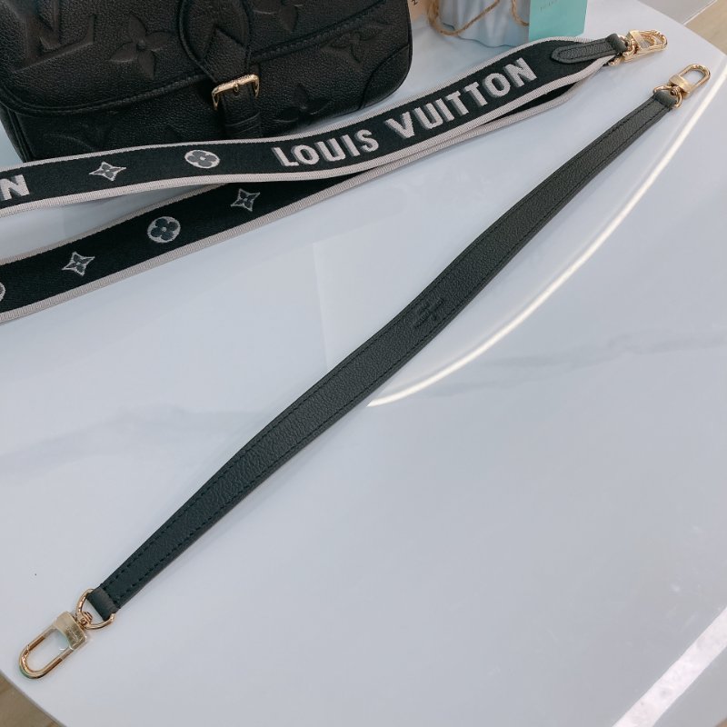 MS0726 Louis Vuitton 路易威登 戴安娜 牛皮 黑色 金扣 Diane Calfskin Black x GHW-25