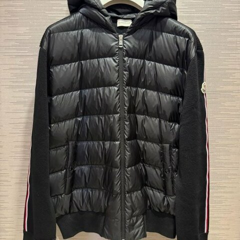 💎Han's house精品服飾💎  moncler 拼接 初剪羊毛 羽絨 彩條 連帽 外套 黑 現貨XL 原價45000