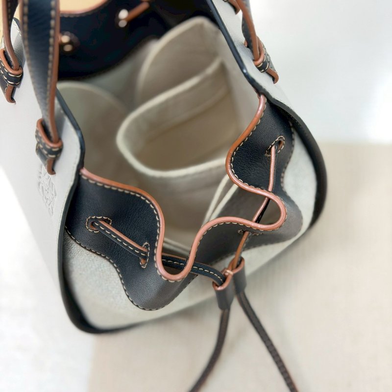 🏷Loewe 羅意威．Mini Hammock 吊床包/客人寄賣-12
