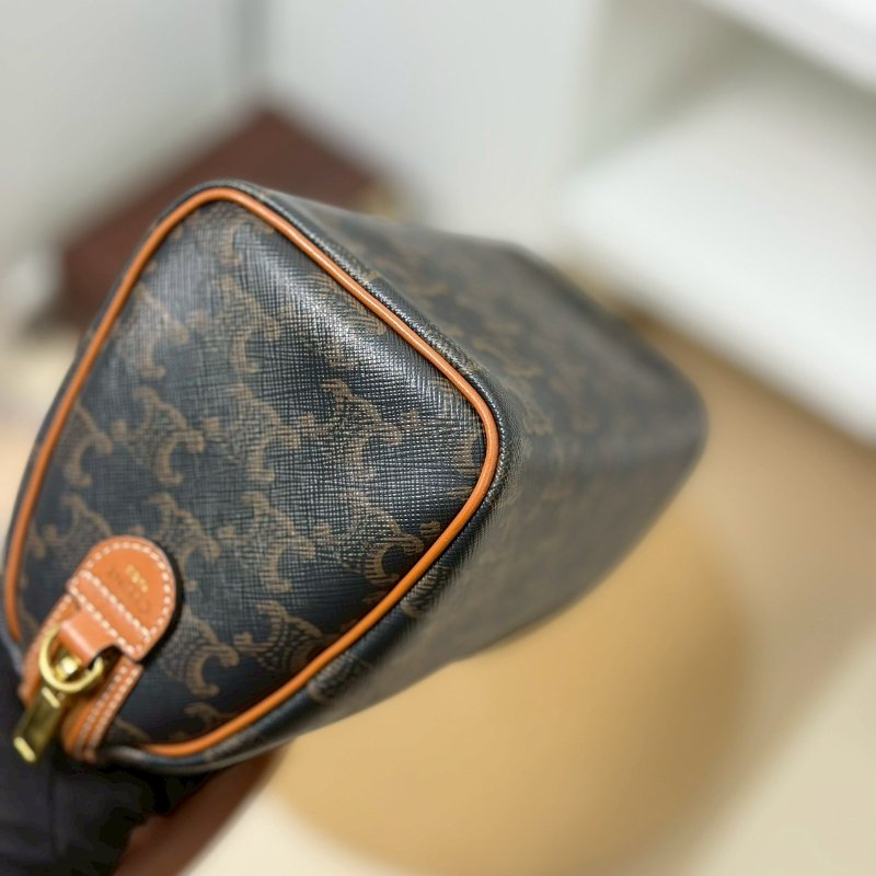 (稀有補貨🫪！）🏷️Celine 瑟琳．Boston 老花波士頓 新款D扣-4
