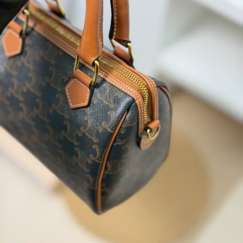 (稀有補貨🫪！）🏷️Celine 瑟琳．Boston 老花波士頓 新款D扣-9