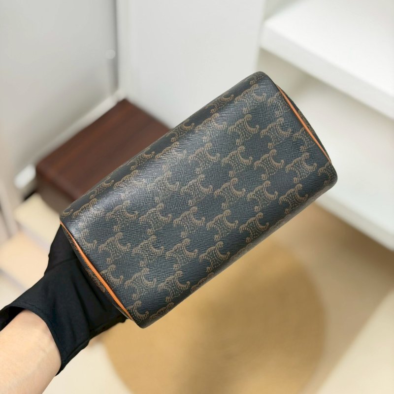 (稀有補貨🫪！）🏷️Celine 瑟琳．Boston 老花波士頓 新款D扣-12
