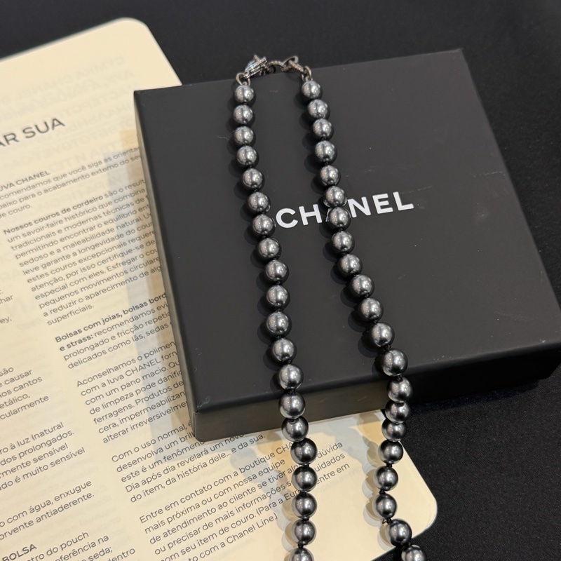 CHANEL黑銀灰珍珠圓形簍空項鏈-3