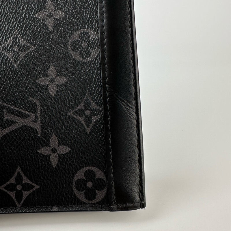 #天菜現貨 🖤 LV Monogram Eclipse 黑老花盥洗手拿包 #附購證-18