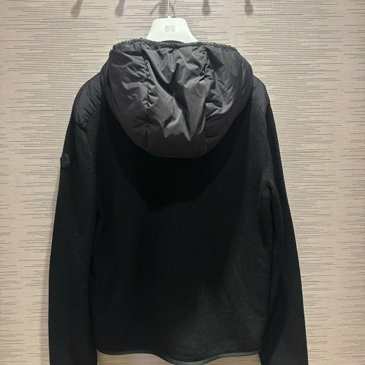 💎Han's house精品服飾💎moncler 拼接 羽絨 連帽 外套 可手水洗 現貨  L 原價48500-2