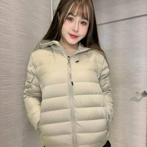 💎Han's house精品服飾💎MONCLER Galion 羽絨 連帽 外套 現貨 L  原價53800