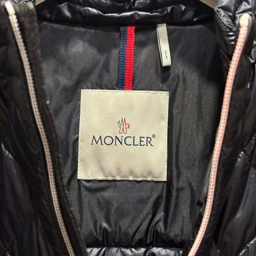 💎Han's house精品服飾💎moncler Benamou 羽絨 騎士 外套 深藍 現貨 7 原價 48100-2