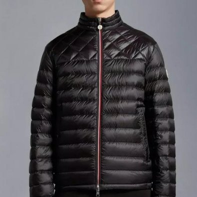 💎Han's house精品服飾💎moncler Benamou 羽絨 騎士 外套 深藍 現貨 7 原價 48100-8