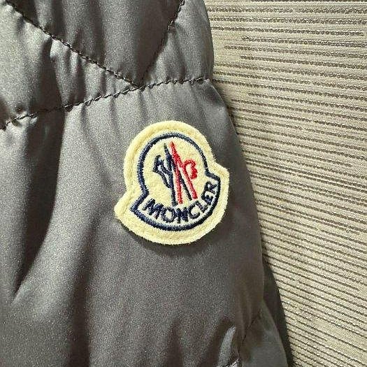 💎Han's house精品服飾💎moncler Baudinet 消光 羽絨 外套 現貨 S 原價 47900-3