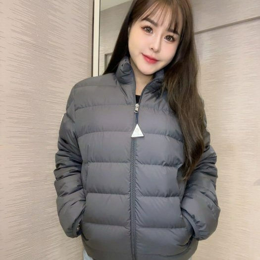 💎Han's house精品服飾💎moncler Baudinet 消光 羽絨 外套 現貨 S 原價 47900-0