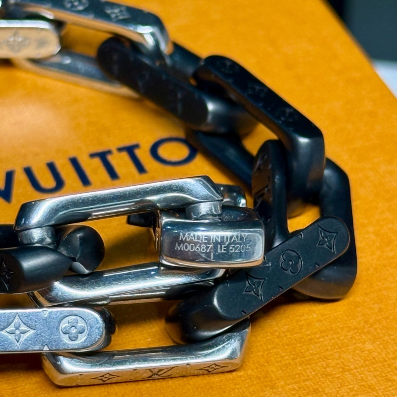 Louis Vuitton 銀黑 Monogram Chain 手鍊 尺碼L-6