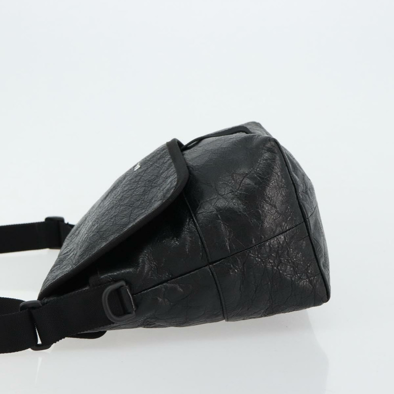 【日本直送】BALENCIAGA Explorer 黑色皮革單肩包 620259 Auth mr2509A-3
