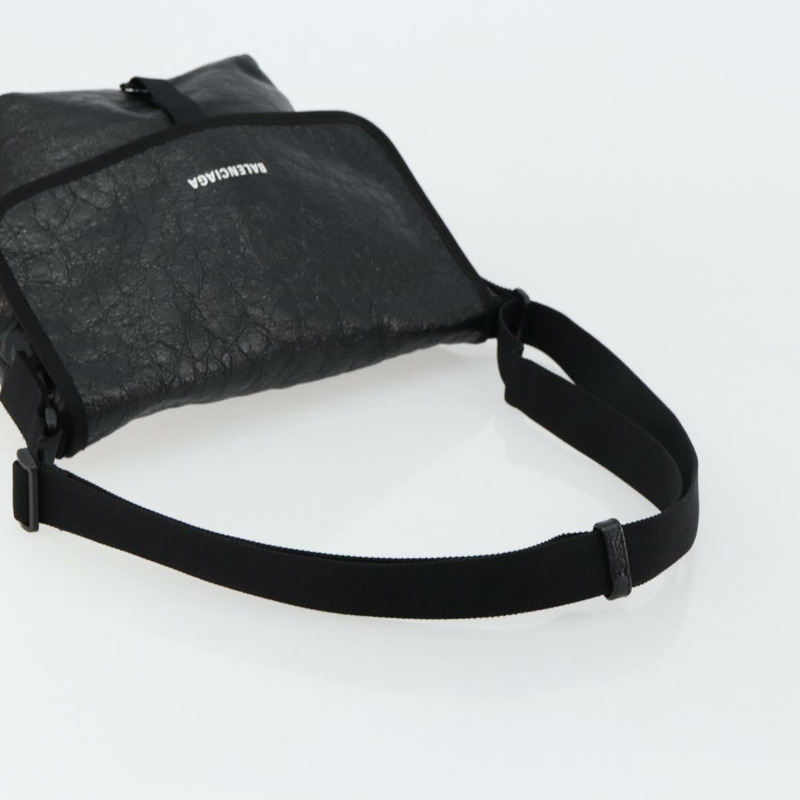 【日本直送】BALENCIAGA Explorer 黑色皮革單肩包 620259 Auth mr2509A-6