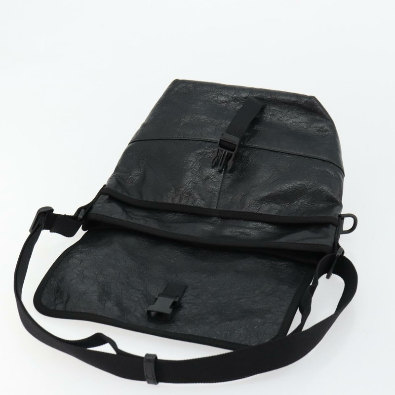 【日本直送】BALENCIAGA Explorer 黑色皮革單肩包 620259 Auth mr2509A-9