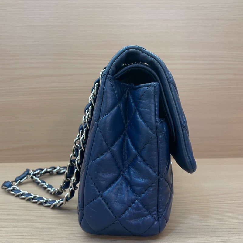 Chanel香奈儿CF深蓝色羊皮中號 2009年 12開 有卡 無塵袋無盒子 尺寸 25*15*6*-3