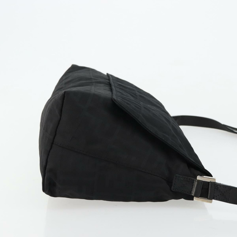 【日本直送】FENDI Zucca帆布單肩包 黑色 銀色 正品 177493A-2
