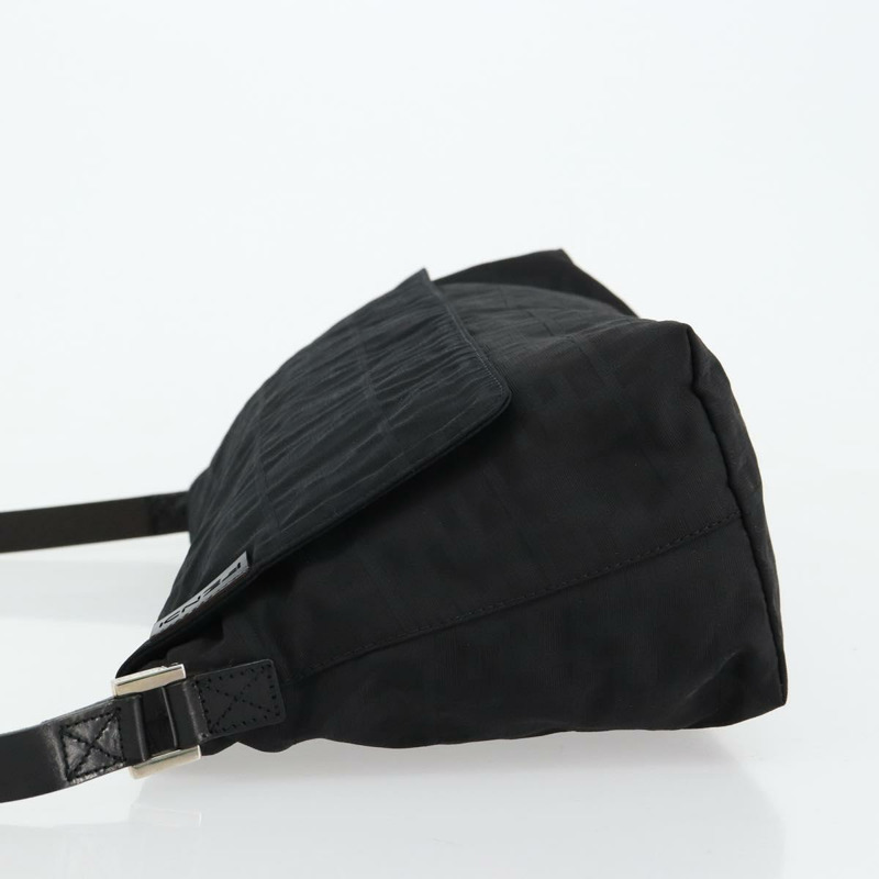 【日本直送】FENDI Zucca帆布單肩包 黑色 銀色 正品 177493A-3