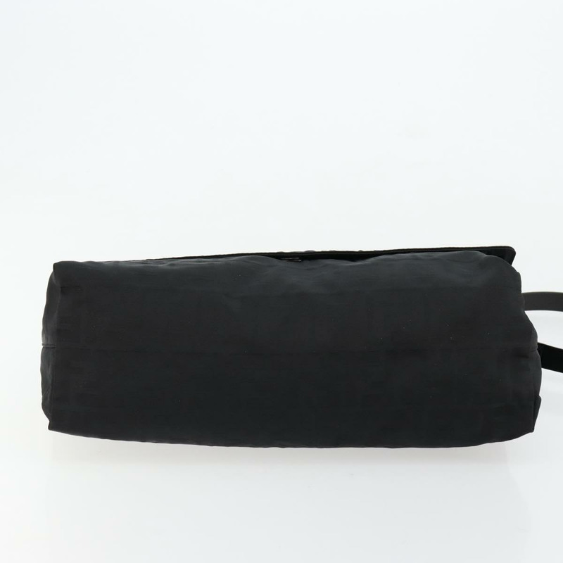 【日本直送】FENDI Zucca帆布單肩包 黑色 銀色 正品 177493A-4