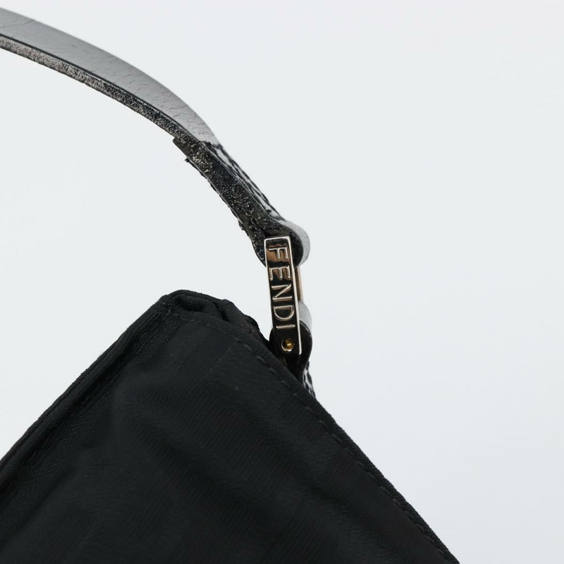【日本直送】FENDI Zucca帆布單肩包 黑色 銀色 正品 177493A-9