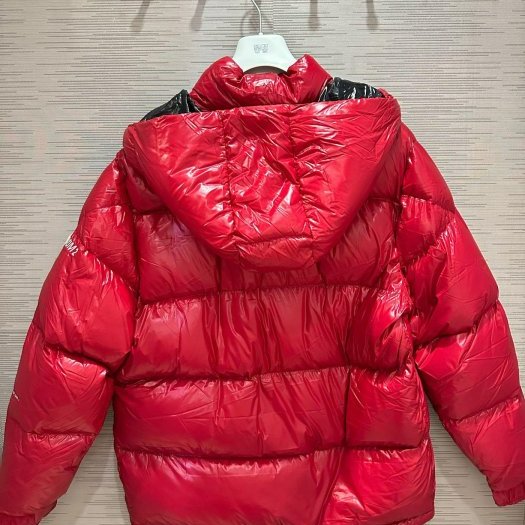 💎Han's house精品服飾💎moncler 聯名 藤原浩 羽絨 連帽 可拆 外套 雙排扣 紅 現貨 3 原價65300-1