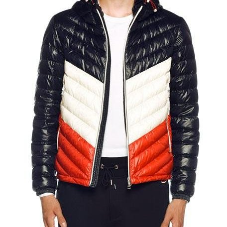 💎Han's house精品服飾💎moncler Palliser 羽絨 連帽 外套 現貨4-5