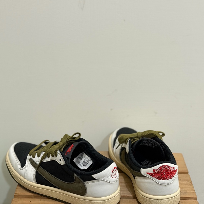 Travis Scott x Air Jordan 1 Low OG "Olive" 橄欖綠倒鉤-2