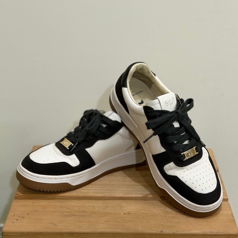 Travis Scott x Air Jordan 1 Low OG "Olive" 橄欖綠倒鉤-4
