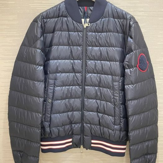 💎Han's house精品服飾💎moncler Deltour 羽絨 外套 現貨 M-1