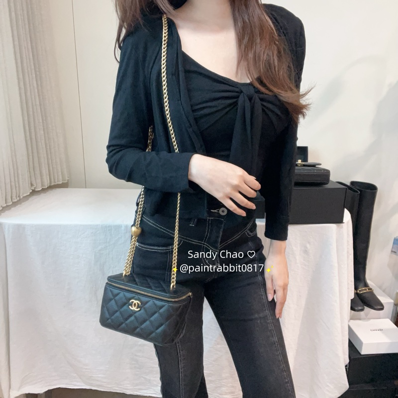 ෆ Chanel 愛心調節扣化妝盒 化妝包 荔枝皮-3